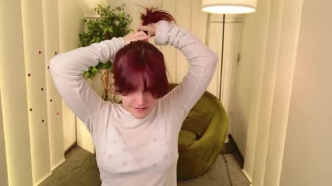 Anny online show from April 7, 11:34 am