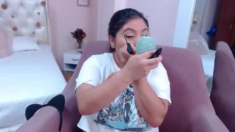 ANNY LOUIS online show from December 7, 1:36 am