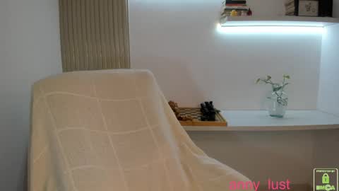 Issabela online show from March 10, 8:46 pm