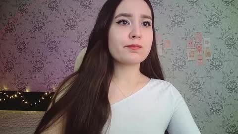 Snapshot of anny_shine chatting on October 1, 3:28 pm Annie online show from October 1, 3:28 pm
