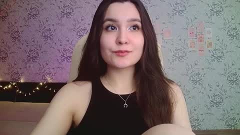 Snapshot of anny_shine chatting on September 25, 2:43 am Annie online show from September 25, 2:43 am