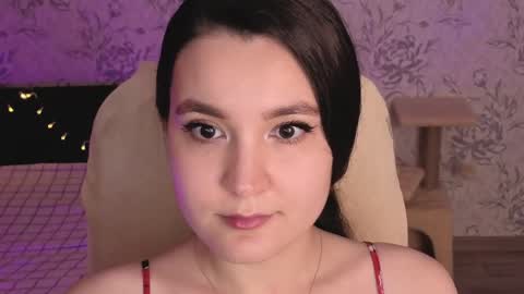 Annie online show from May 23, 5:50 am