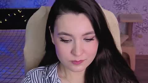 Annie online show from February 27, 2:50 pm