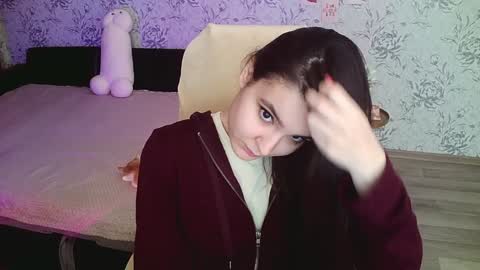 Snapshot of anny_shine chatting on January 25, 1:43 am Annie online show from January 25, 1:43 am