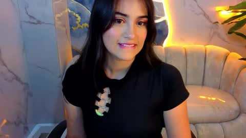 Live 1500am 2100pm COLOMBIAN HOUR online show from January 5, 8:23 pm