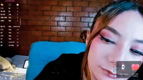 Anny  IG online show from May 1, 10:46 pm
