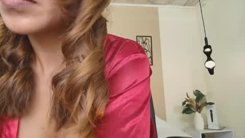 AnnyXhot online show from May 26, 12:48 pm