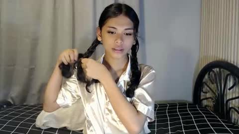 anok_yaii online show from January 10, 4:33 pm