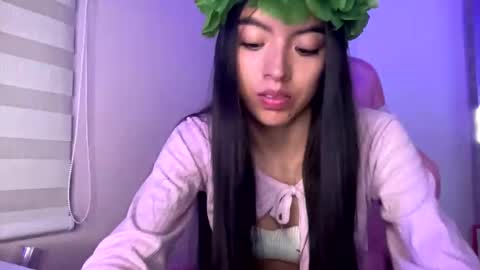 anotella_aa online show from November 25, 11:27 pm