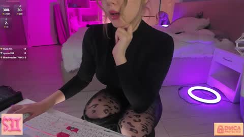 Inst  antarctics   online show from October 12, 3:03 pm