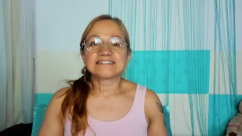 anthonela_mature_ online show from May 13, 11:21 pm