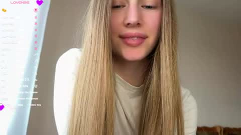 Viktoria online show from May 17, 3:22 pm