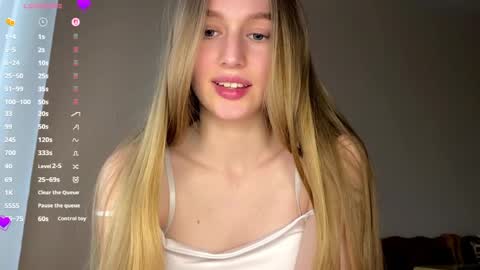 Viktoria online show from May 8, 3:48 pm
