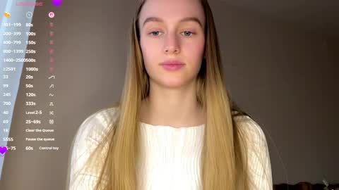 Viktoria online show from May 10, 4:20 pm