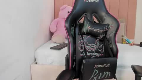 Antonella Moon 7 online show from March 1, 4:23 am