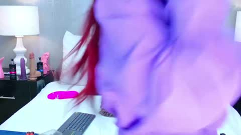 AntonellaEscudero online show from May 22, 4:43 am