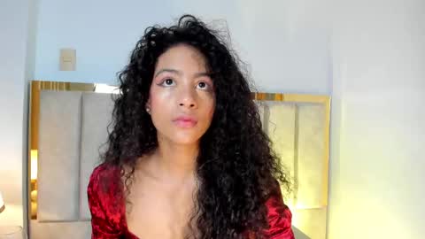 Snapshot of antonellahall_ chatting on September 20, 12:47 pm AntonellaHall online show from September 20, 12:47 pm