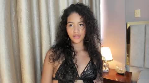 AntonellaHall  online show from March 13, 8:32 pm