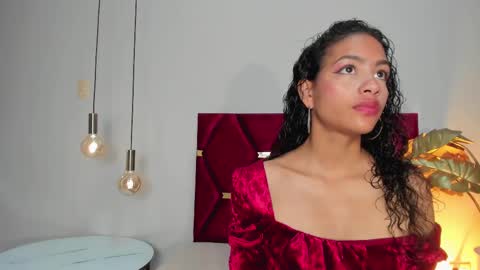 Snapshot of antonellahall_ chatting on March 12, 12:04 pm AntonellaHall online show from March 12, 12:04 pm