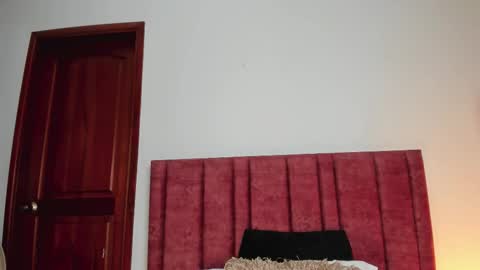 Snapshot of antonellahall_ chatting on September 17, 12:03 pm AntonellaHall online show from September 17, 12:03 pm