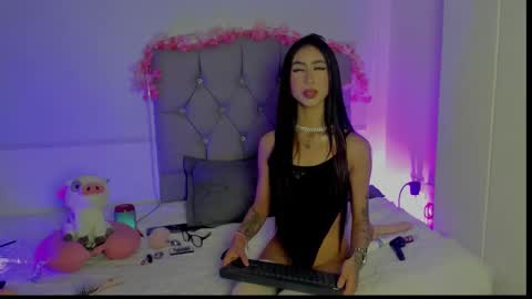 Snapshot of antonieta23 chatting on October 9, 3:32 am antonieta23 online show from October 9, 3:32 am