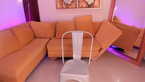 Ana online show from January 9, 6:15 pm