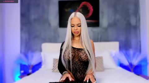 anyas_dolce online show from December 18, 6:03 pm