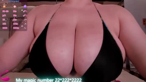Anyi online show from May 4, 10:46 pm