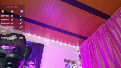 Snapshot of anyz_ chatting on September 13, 5:15 am Anny online show from September 13, 5:15 am