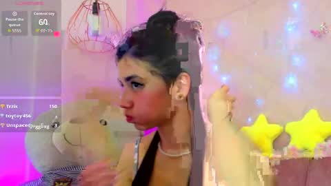   online show from May 12, 4:13 pm