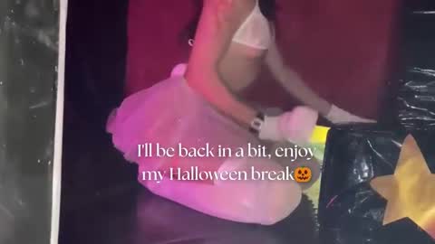   online show from October 20, 12:08 pm