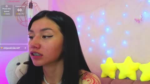   online show from May 15, 4:43 pm