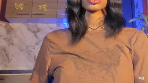aprillebony319262 online show from January 18, 4:31 am
