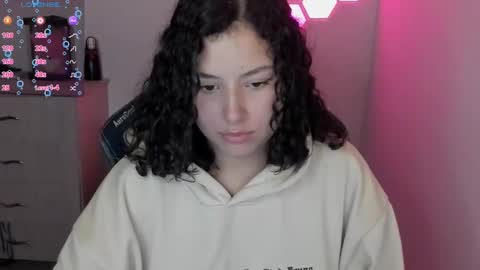 aqua emilly online show from February 27, 3:14 am