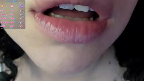 aqua emilly online show from December 13, 1:04 am