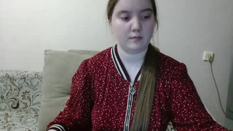 Josefin online show from May 20, 1:08 pm