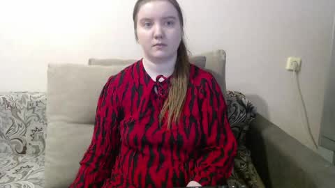 Josefin online show from May 3, 4:05 am