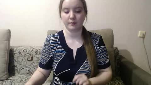 Josefin online show from February 9, 4:20 pm