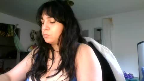 BustyPrincessLeila online show from September 30, 6:35 pm
