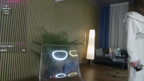 Eve online show from April 3, 5:38 am