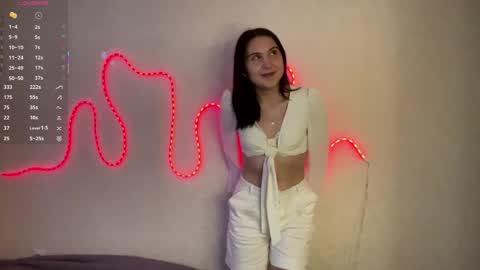 Emi online show from May 21, 4:38 pm