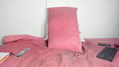 Arantza Hill online show from February 7, 2:37 am