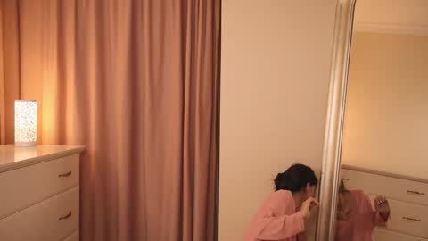 My name is Kelly online show from December 9, 2:28 pm
