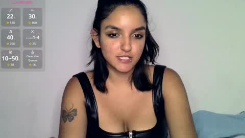 Bella online show from May 8, 2:59 am
