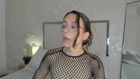Ari Wilde online show from May 19, 12:01 pm