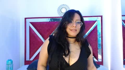 Snapshot of aria_cloud69 chatting on October 29, 4:53 pm aRIA online show from October 29, 4:53 pm