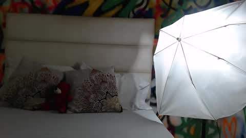 aria online show from January 17, 11:17 am