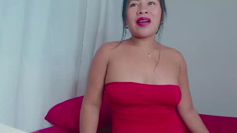 aria online show from May 4, 12:42 pm