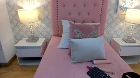 aria_star7 online show from September 22, 7:34 pm