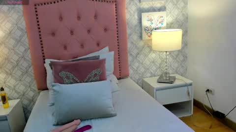 aria_star7 online show from September 29, 7:41 pm